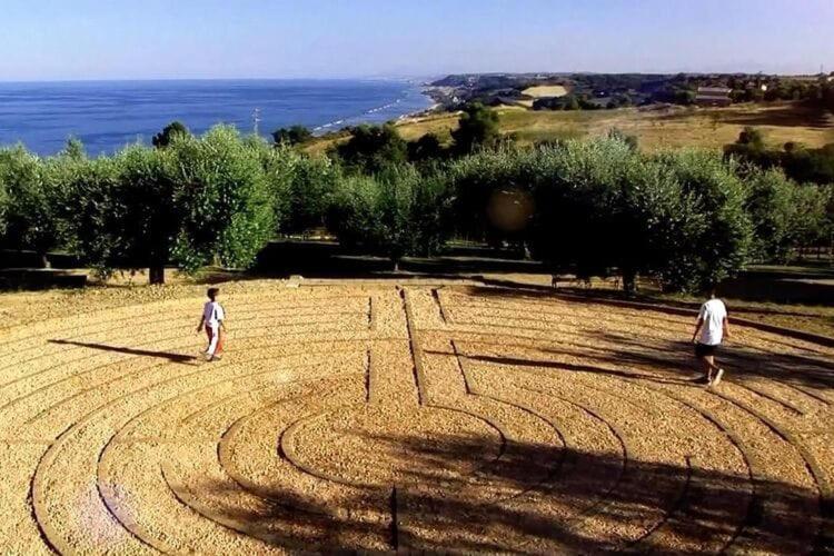 Holiday Resort Contea Dei Ciliegi Pedaso Eksteriør bilde